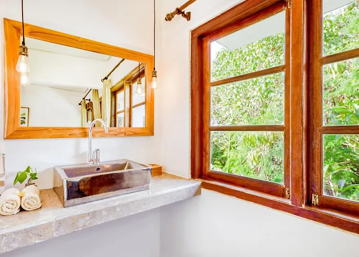 Inka - 6bdr With Private Pool & Garden Villa Canggu