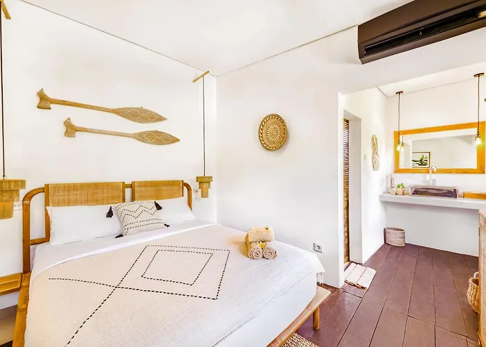 Villa Inka - 6bdr With Private Pool & Garden Canggu